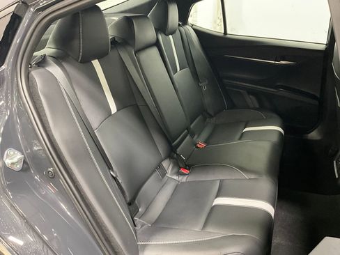 Used 2025 Toyota Camry SE FWD image 24