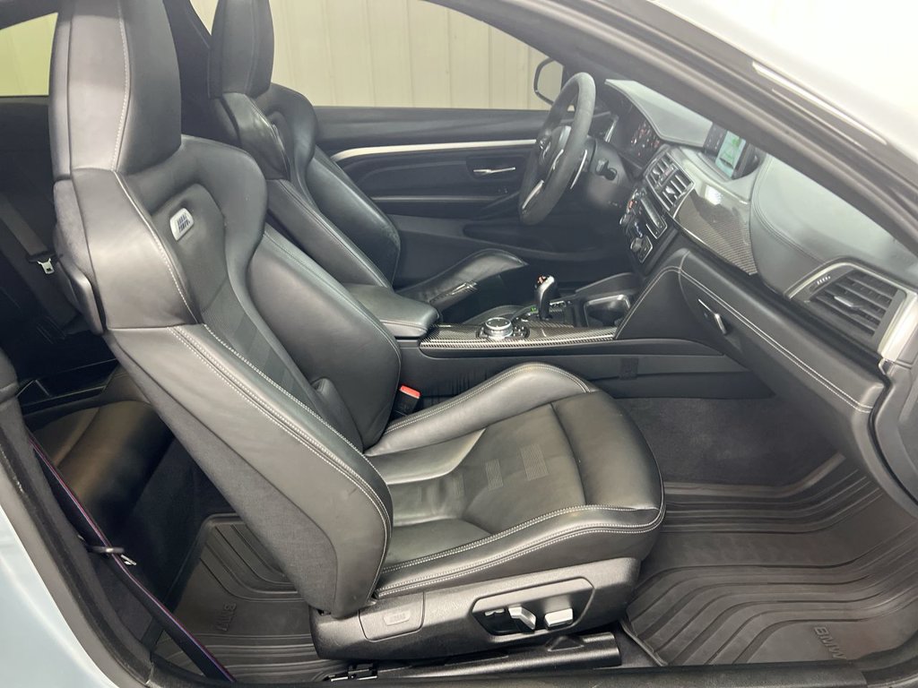 Used 2017 BMW M4 Coupe RWD image 23