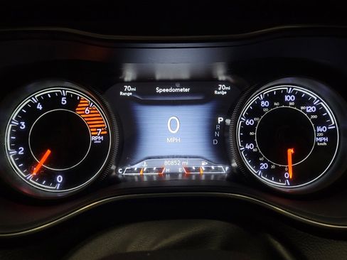 Used 2019 Jeep Cherokee Limited AWD/4WD image 23