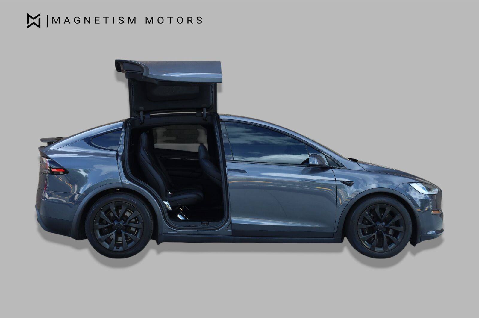 Used 2023 Tesla Model X AWD/4WD image 3