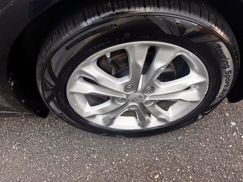 Used 2013 Kia Optima LX image 12