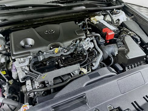 Used 2024 Toyota Camry XSE image 31