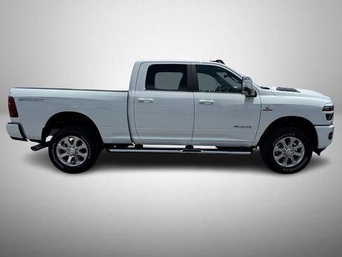 New 2025 RAM 2500 Laramie w/ Sport Appearance Package AWD/4WD image 5