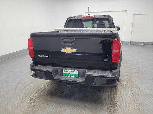 Used 2016 Chevrolet Colorado LT w/ LT Convenience Package RWD image 7