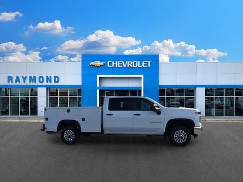 New 2026 Chevrolet Silverado 2500 W/T AWD/4WD image 2