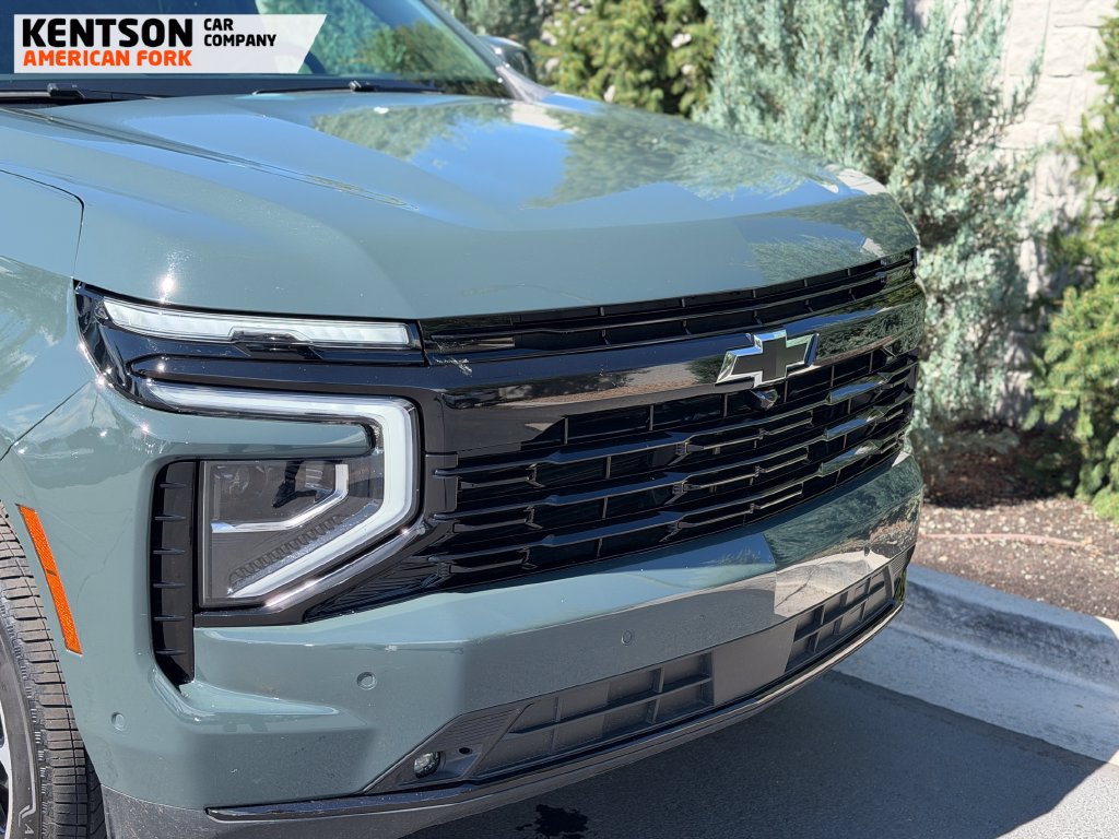 Used 2026 Chevrolet Tahoe RST AWD/4WD image 11