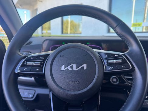 Used 2025 Kia Seltos S image 25