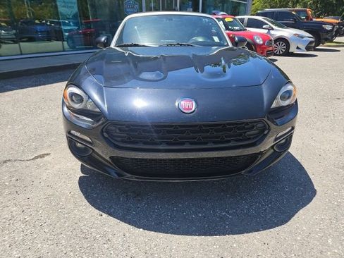 Used 2017 FIAT 124 Spider Lusso RWD image 12