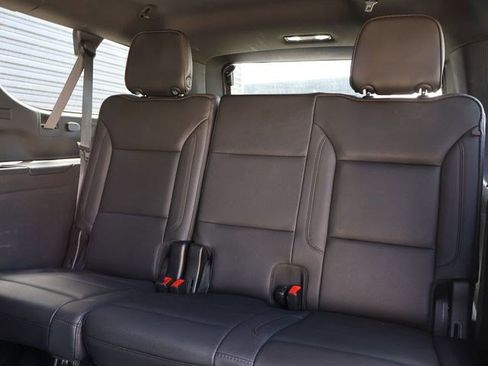 Used 2021 Chevrolet Suburban High Country w/ Premium Package AWD/4WD image 26