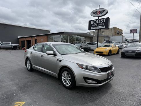 Used 2013 Kia Optima LX image 1