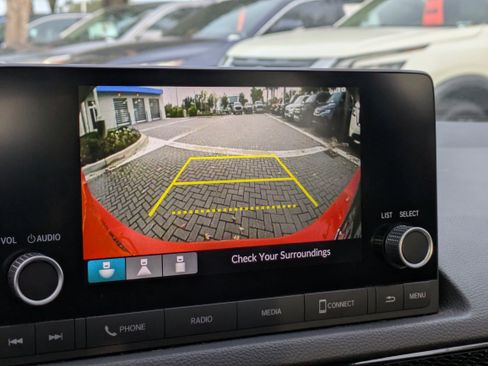 Certified 2022 Honda Civic Sport image 30