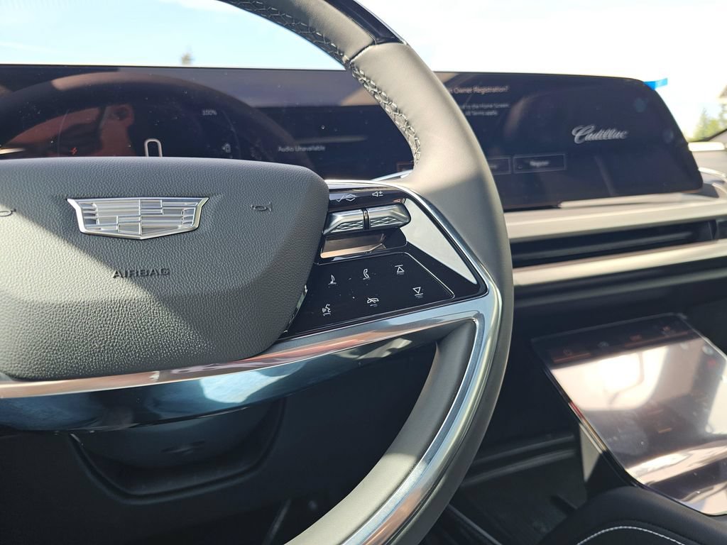 New 2027 Cadillac Vistiq Luxury AWD/4WD image 36