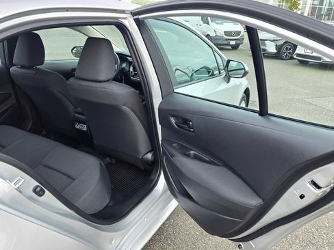 Certified 2025 Toyota Corolla LE image 14