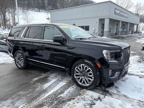 Certified 2023 GMC Yukon Denali Ultimate image 8