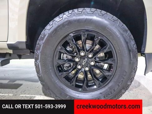 Used 2022 Chevrolet Colorado Z71 w/ Trail Boss Package image 17