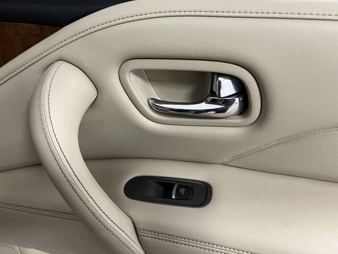 Used 2018 INFINITI QX80 4WD w/ Driver Assistance Package image 68