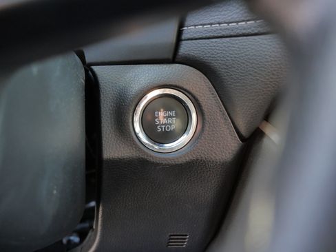 Certified 2025 Toyota RAV4 XLE AWD/4WD image 30