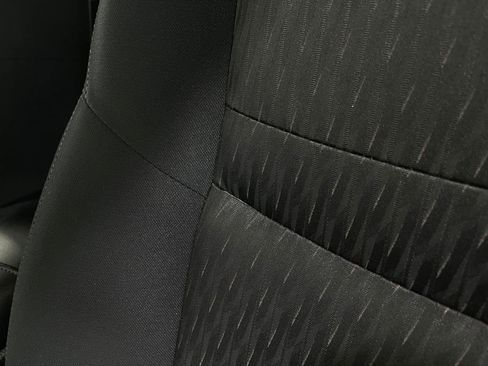 Used 2019 Nissan Rogue S image 15