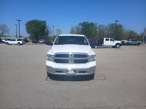 Used 2023 RAM 1500 Classic SLT w/ Trailer & Traction Group AWD/4WD image 3