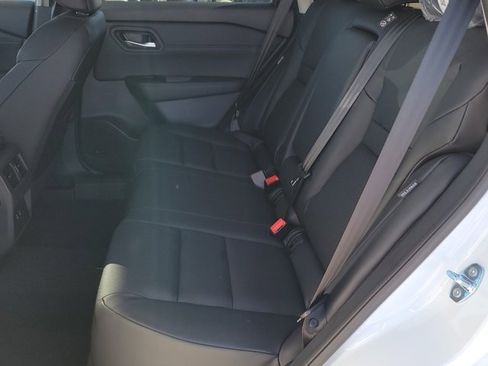 New 2026 Nissan Rogue SV image 7