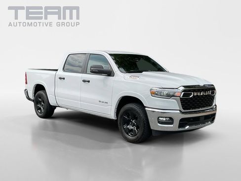 Used 2025 RAM 1500 Big Horn AWD/4WD image 1