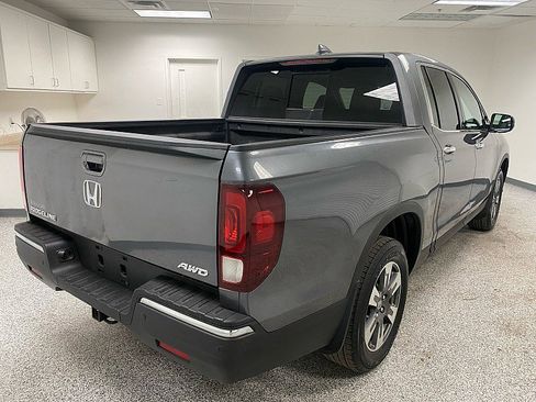 Used 2017 Honda Ridgeline RTL-E image 5