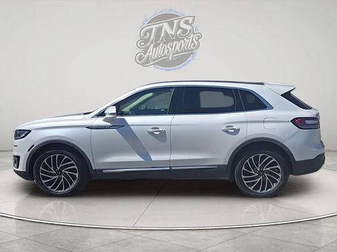 Used 2019 Lincoln Nautilus Reserve AWD/4WD image 3