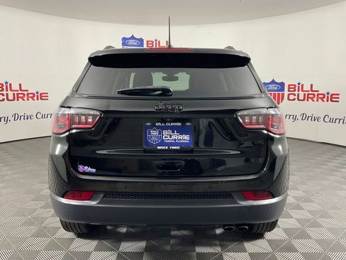 Used 2020 Jeep Compass Latitude FWD image 4