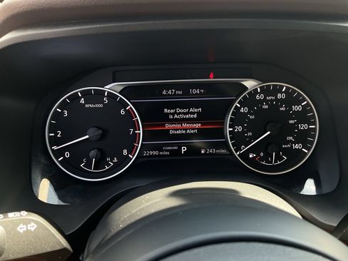 Used 2023 Nissan Rogue S FWD image 36