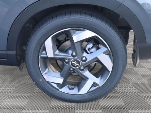 New 2026 Hyundai Venue SEL FWD image 5