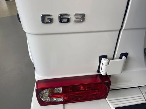 Used 2014 Mercedes-Benz G 63 AMG 4MATIC image 26