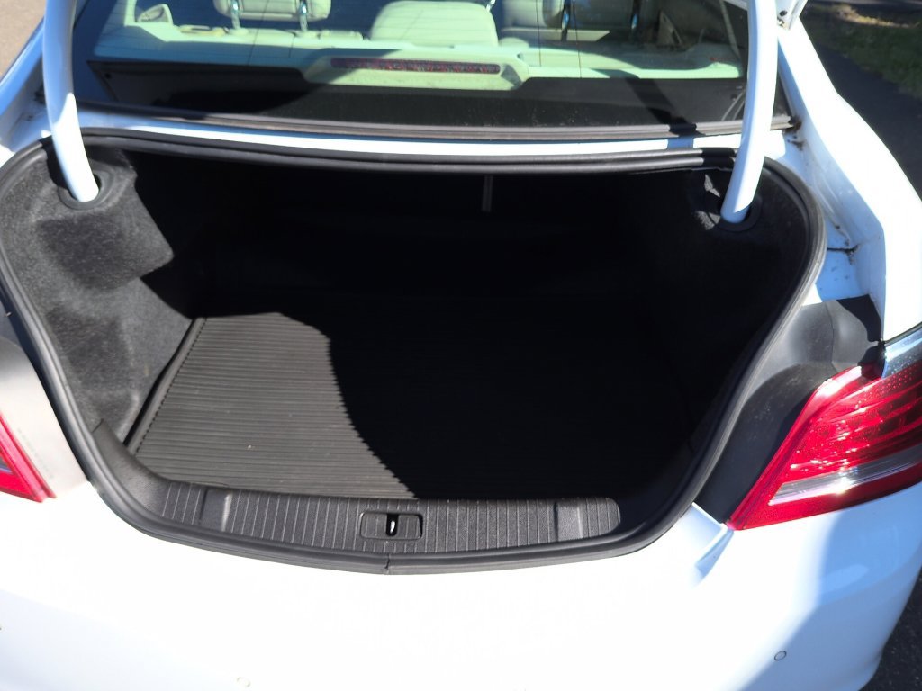 Used 2016 Buick LaCrosse Leather w/ Experience Buick Package FWD image 11