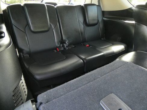 Used 2019 INFINITI QX80 Luxe w/ 22" Wheel Package image 11