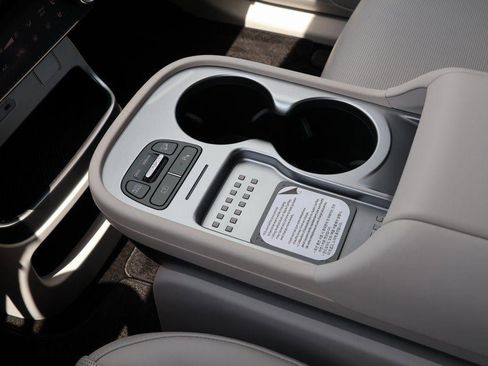 New 2026 Hyundai Ioniq 9 SEL image 14