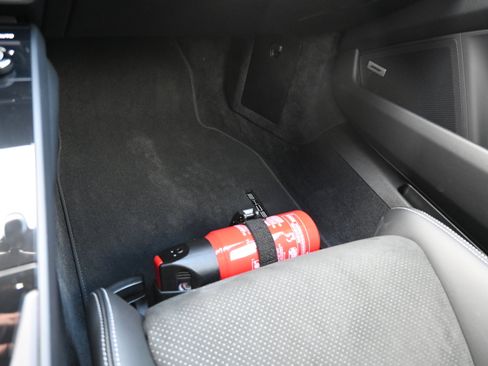 Used 2022 Porsche 911 GT3 image 45