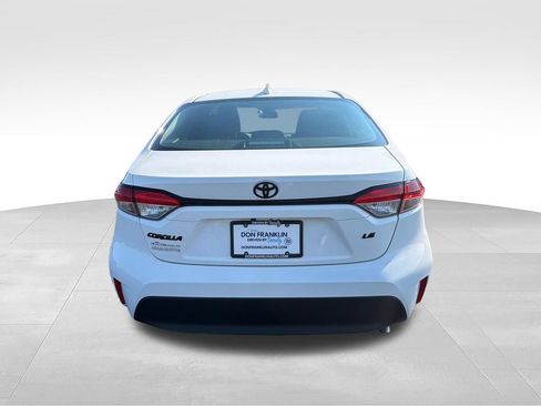 Used 2024 Toyota Corolla LE FWD image 5