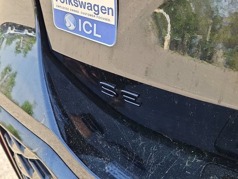 Certified 2026 Volkswagen Tiguan SE R-Line AWD/4WD image 12