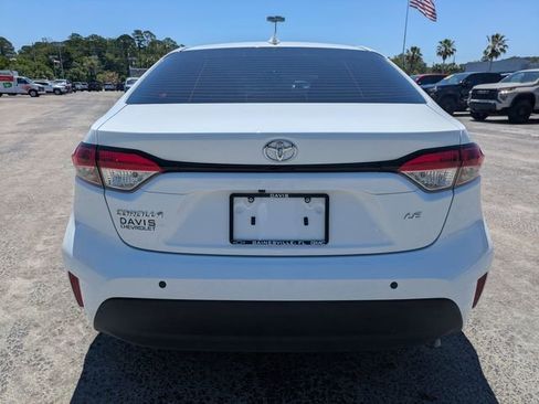 Used 2024 Toyota Corolla LE FWD image 6