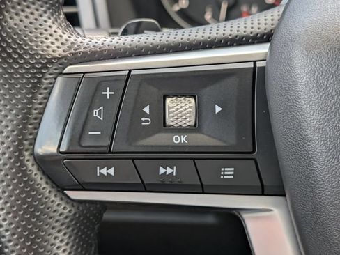 Used 2024 Mitsubishi Outlander SE FWD image 25