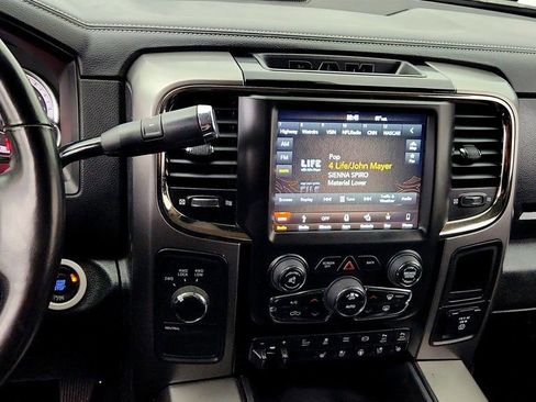 Used 2018 RAM 2500 Laramie w/ Sport Appearance Group AWD/4WD image 17