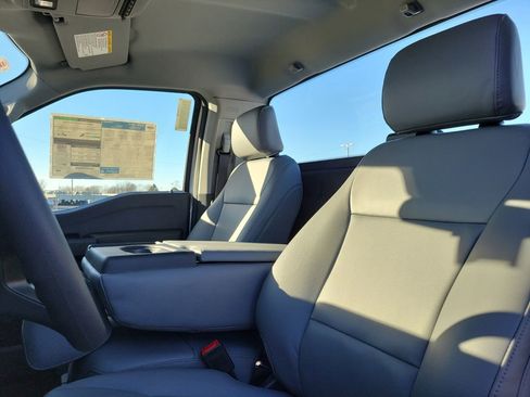 New 2026 Ford F250 XL w/ FX4 Off-Road Package image 18
