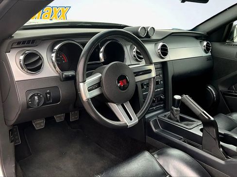 Used 2006 Ford Mustang GT RWD image 23