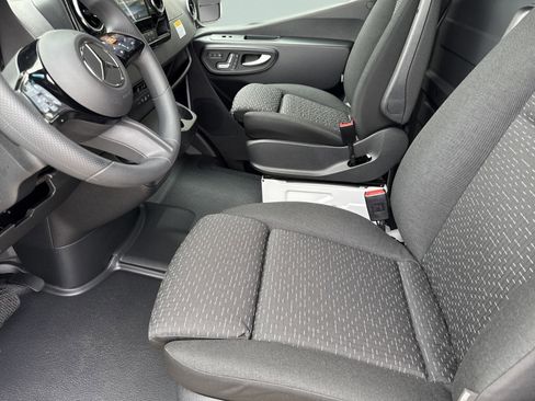 New 2025 Mercedes-Benz Sprinter 2500 image 20