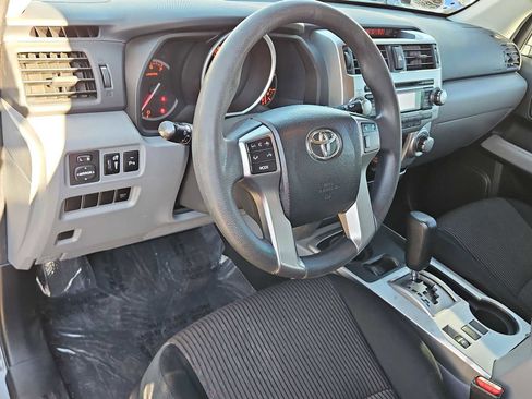 Used 2011 Toyota 4Runner SR5 image 10