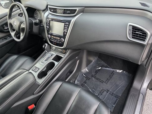 Used 2022 Nissan Murano SV image 25