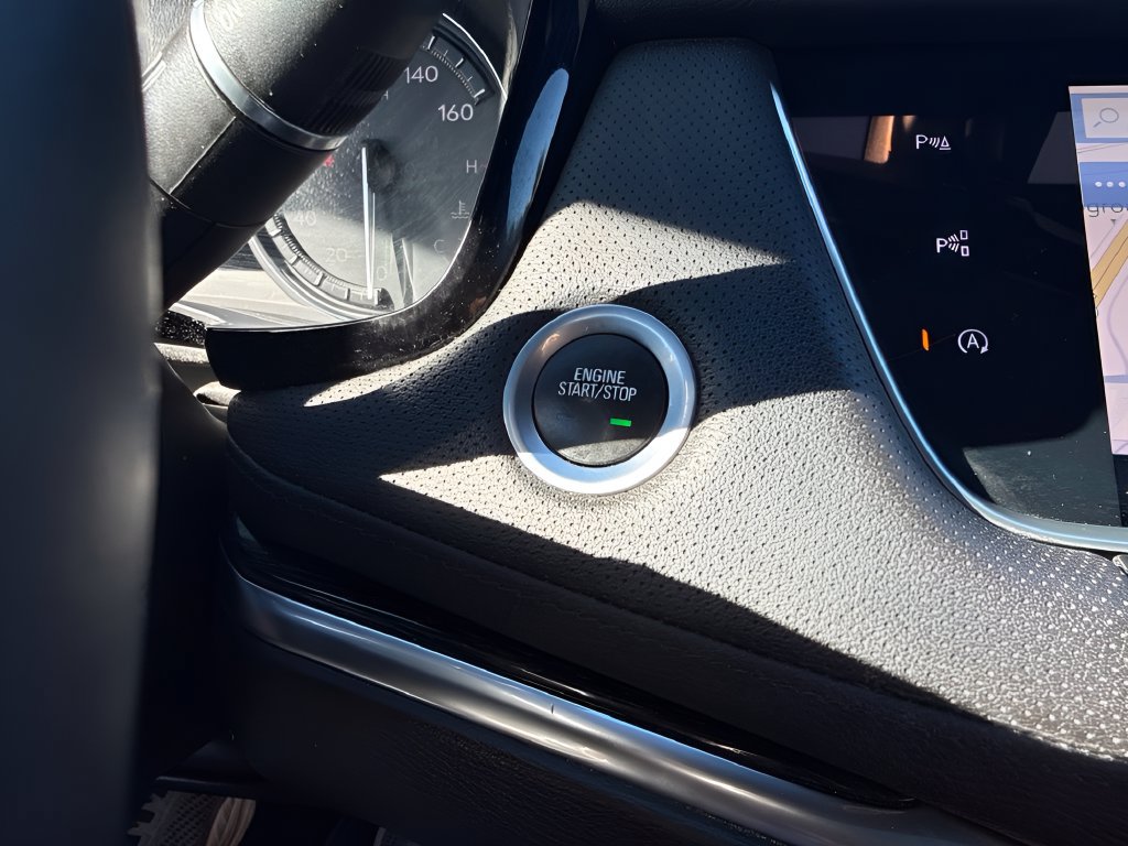 Used 2021 Cadillac XT5 Premium Luxury AWD/4WD image 22