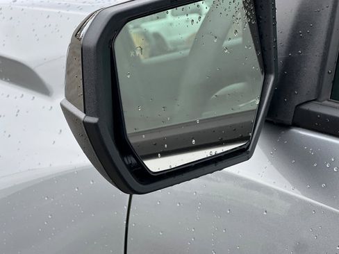 Used 2025 GMC Canyon Elevation w/ Convenience Package image 52