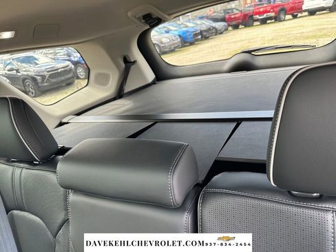 Used 2025 Honda Pilot Elite image 24