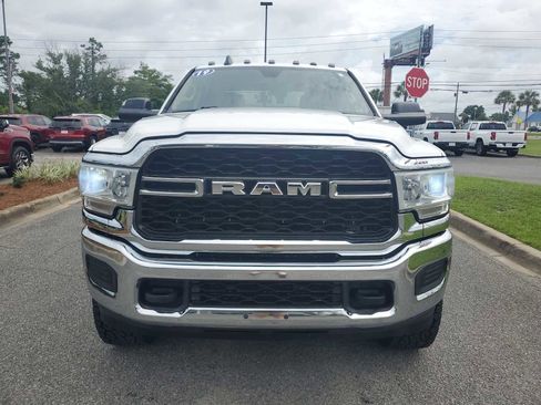 Used 2019 RAM 2500 Tradesman w/ Chrome Appearance Group AWD/4WD image 9