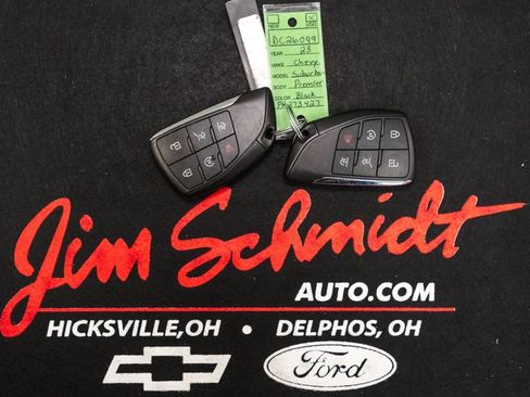 Used 2023 Chevrolet Suburban Premier w/ Advanced Technology Package AWD/4WD image 43